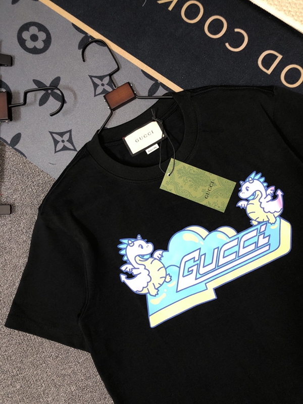 ブランドTシャツ背面デザイン